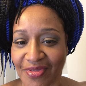 Meet your Posher, Debra